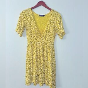 Pretty Little Thing Floral Dress